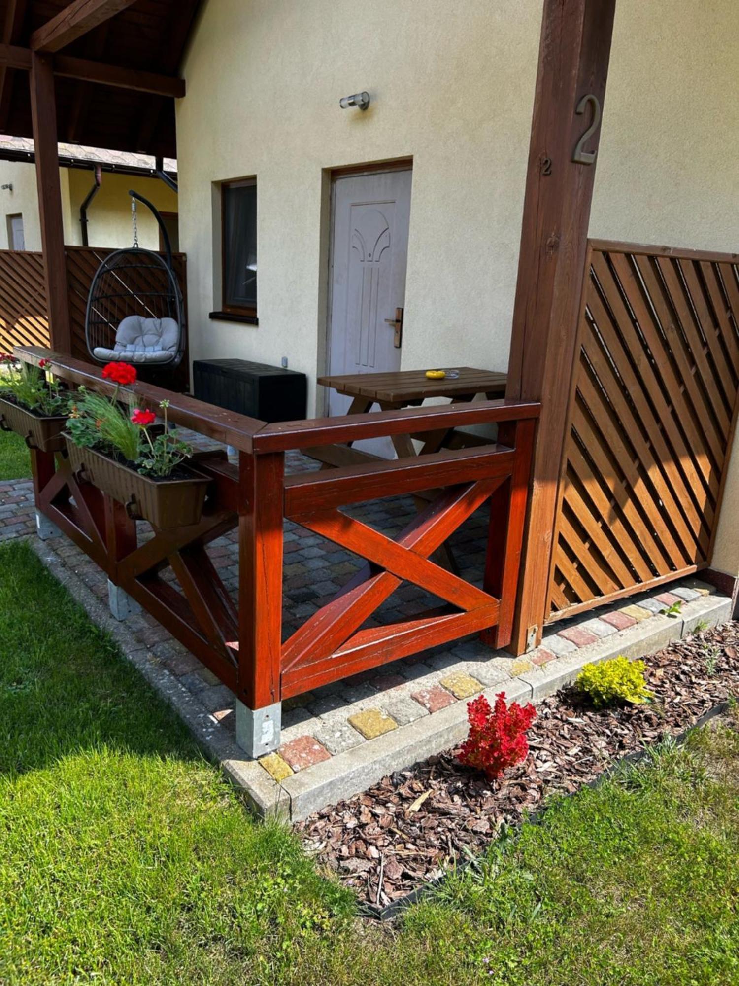 Kameleon Dzwirzyno Hotell Exteriör bild