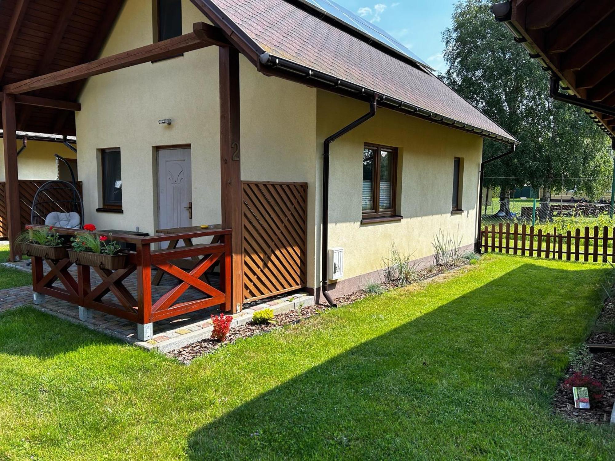 Kameleon Dzwirzyno Hotell Exteriör bild