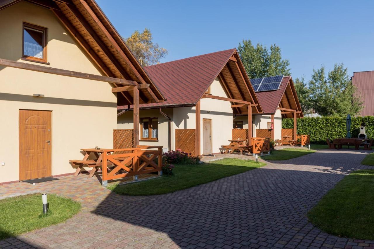 Kameleon Dzwirzyno Hotell Exteriör bild